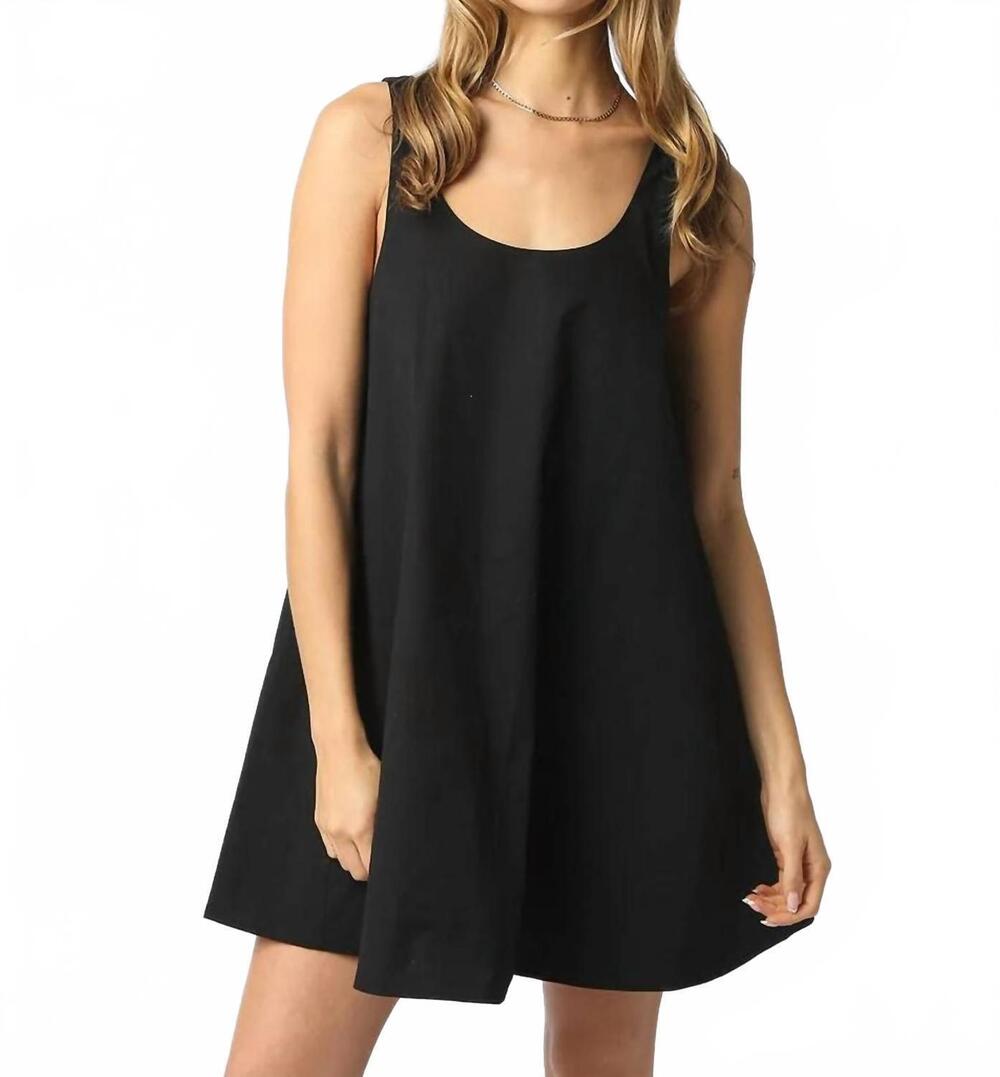NEW OLIVACEOUS women's ariel sleeveless swing mini dress in black